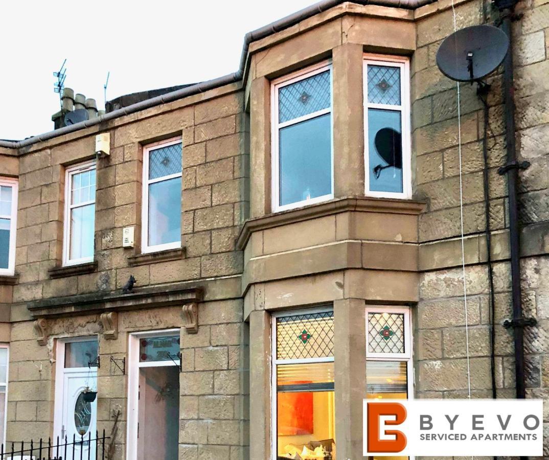 Byevo Almar Villa - Close To City And Airport - Perfect For Contractors Or Large Groups Glasgow Exterior photo